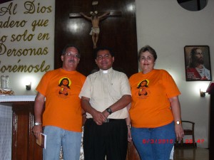 Secretarios Regionales Tios Diaz Con el Padre José Alberto